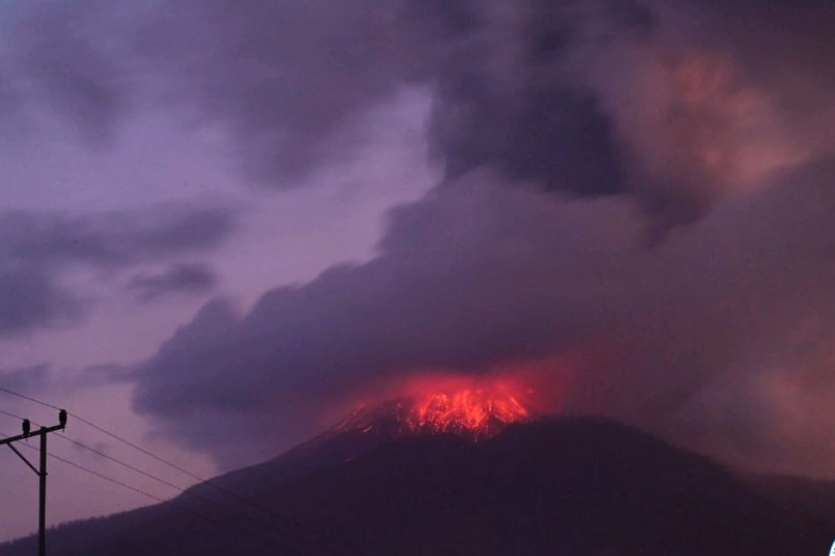 Erupsi Gunung Lewotobi, 5 Bandara di NTT Ditutup Sementara