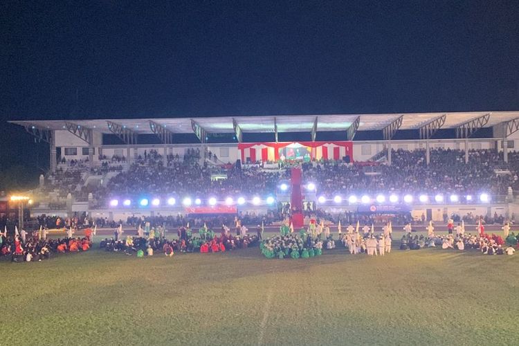 Upacara penutupan Porprov Jatim VII di Stadion Semeru Lumajang 3 Juli 2022