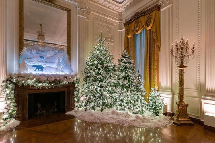 Dekorasi natal di salah satu ruangan di dalam Gedung Putih