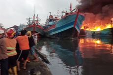 Jumlah Kapal Terbakar di Pelabuhan Tegal Bertambah Jadi 17 Unit