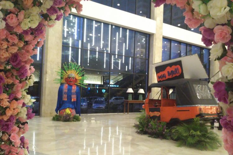 Dekorasi pernikahan putra pertama Mat Solar, Idham Aulia, di Hotel Grand Sahid Jaya, Karet Tengsin, Jakarta Pusat, Minggu (21/10/2018).