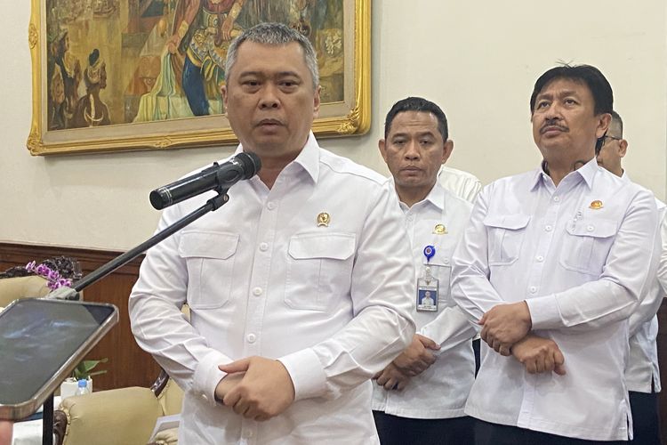 Urai Kemacetan di Ketapang-Gilimanuk, Menhub Siapkan Kapal Besar-Naikkan Kapasitas Pelabuhan