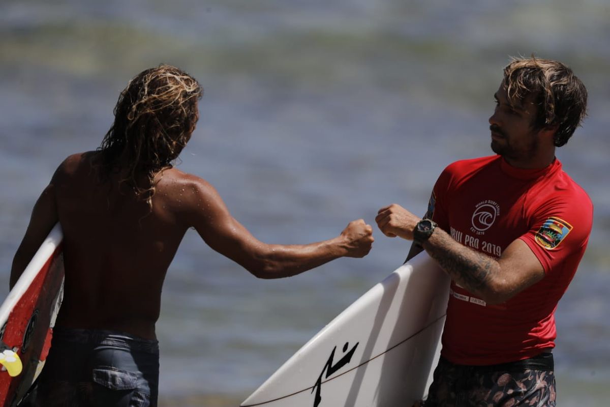 Para surfer bisa memuaskan adrenalinnya pada World Surfing League (WSL) Krui Pro 2020, di Krui, Pesisir Barat, Lampung, pada Rabu (15/4/2020) hingga Senin (20/4/2020).