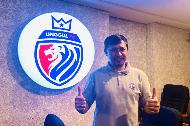 Mantan pelatih Timnas Futsal Indonesia Andre Irawan kini menjadi pelatih Unggul FC Malang yang akan berkompetisi di Liga Futsal Profesional 2023.