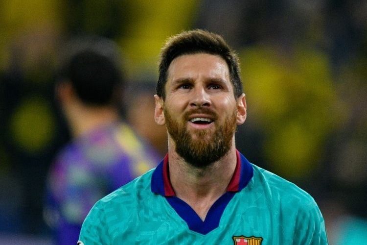 Lionel Messi tampak kecewa pada laga Borussia Dortmund vs Barcelona dalam pertandingan Liga Champions di Signal Iduna Park, 17 September 2019. 