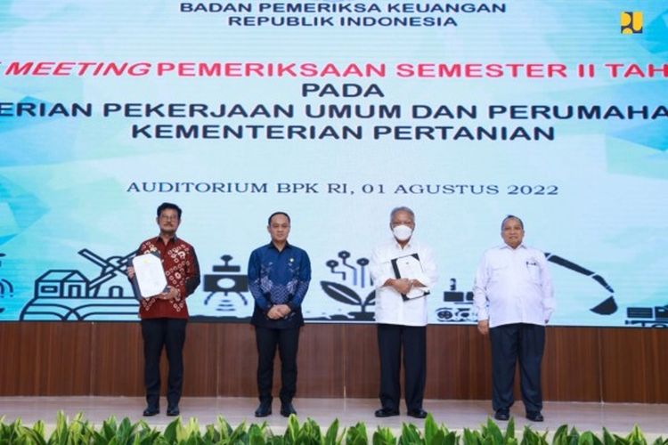 Badan Pemeriksa Keuangan Republik Indonesia (BPK-RI) selenggarakan Entry Meeting Pemeriksaan Atas Kinerja dan Dengan Tujuan Tertentu (DTT) pada Kementerian Pekerjaan Umum dan Perumahan Rakyat (PUPR) dan Kementerian Pertanian Semester II Tahun 2022 di Jakarta, Senin (1/8/2022). 