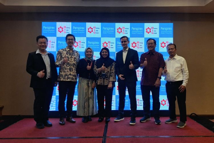 Perspirex menegaskan komitmennya tetap hadir di Indonesia dengan menunjuk PT Bintang Inter Global sebagai distributor resmi baru. Pengumuman ini disampaikan dalam konferensi pers ?Perspirex 2.0: New Distributor, Same Legendary Protection? di Jakarta. 