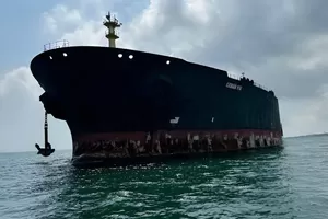 Blokade AS Paksa Iran Pakai Kapal Tanker Tua untuk Tampung Minyak
