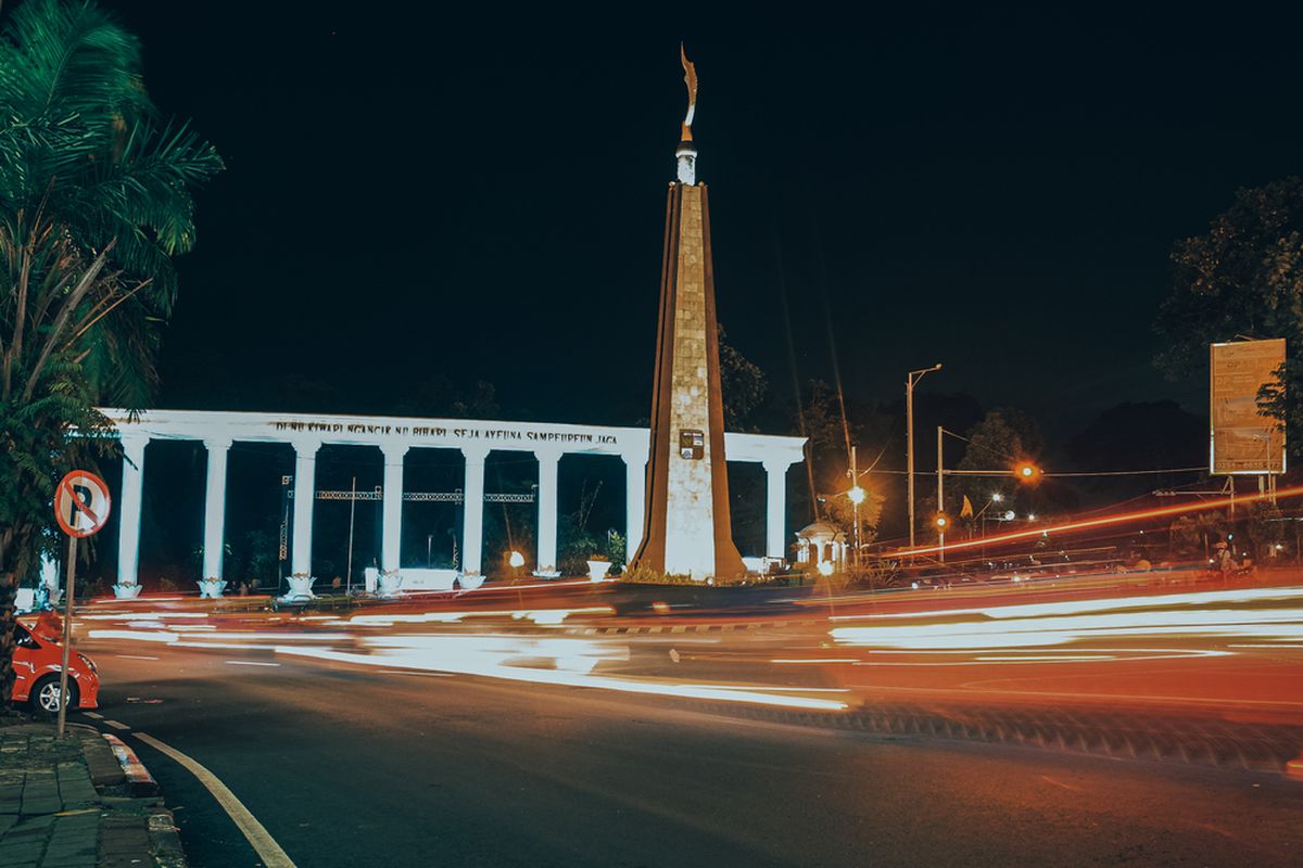 Tugu Kujang di Kota Bogor, Jawa Barat.