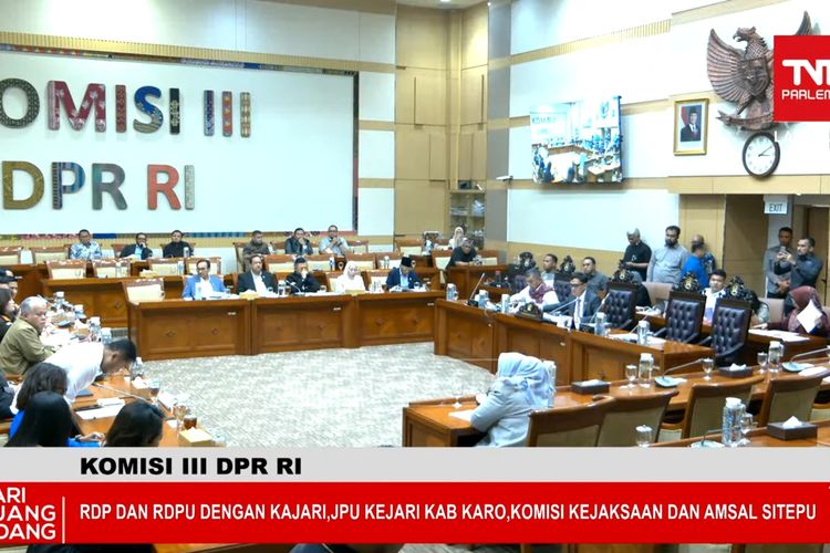 Amsal Sitepu Membungkuk ke Anggota DPR: Terima Kasih Bapak, Saya Sudah Bebas