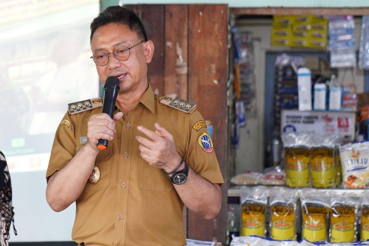 Larangan Penggunaan Kantong Plastik untuk Bungkus Daging Kurban di Pontianak