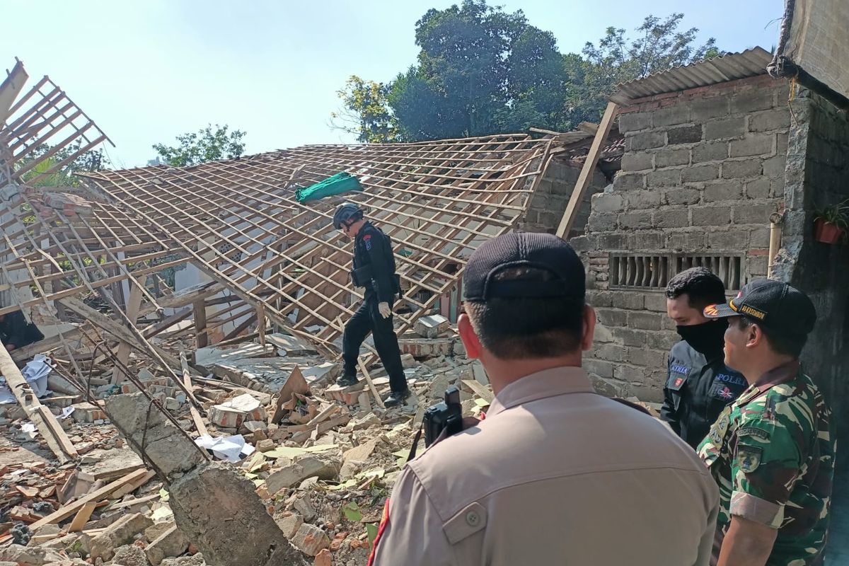 Lokasi kejadian ledakan yang diduga dari bahan baku pembuatan petasan terjadi di Dusun Pulosari, Desa Sukosari, Kecamatan Kasembon, Kabupaten Malang.