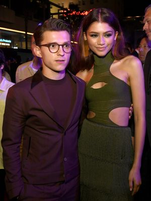 Foto : Zendaya dan Tom Holland Liburan Bersama di India, Cincinnya Jadi