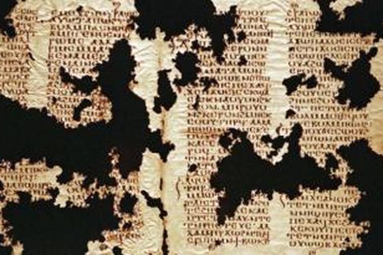 Sebuah naskah kuno dalam bahasa Koptik, bahasa Mesir kuno yang menggunakan tulisan Yunani, yang diperirakan berasal dari abad ke-5.