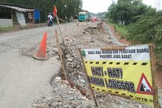 Sudah Setahun Longsor, Jalan Badami-Loji di Karawang Belum Diperbaiki