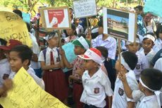 Tolak Digusur, Ratusan Anak Sekolah Demo DPRD Sumut
