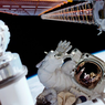 Bagaimana Astronot Mendapatkan Air Minum di Luar Angkasa?