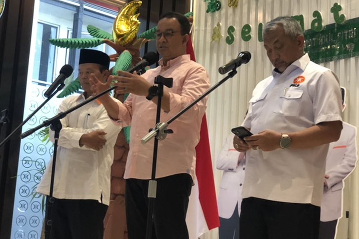Calon presiden (capres) Koalisi Perubahan untuk Persatuan (KPP) Anies Baswedan di kantor DPP PKS, Jalan TB Simatupang, Jakarta Selatan, Sabtu (6/5/2023). 