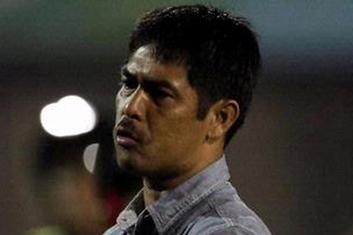 pelatih timnas Indonesia, Nilmaizar.