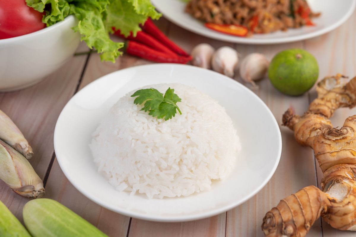 Karbohidrat tak hanya ditemukan pada makanan seperti nasi atau roti, karbohidrat juga bisa ditemukan dalam minuman.