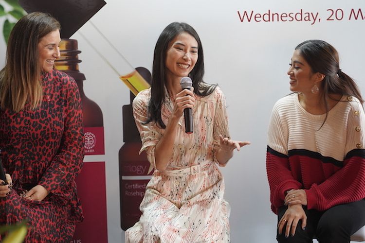 Talkshow peluncuran Trilogy Rosehip Oil di Jakarta (20/3/2019).                          