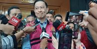 Pembelaan Tom Lembong Usai Ketahuan Bawa Macbook dan iPad ke Sel