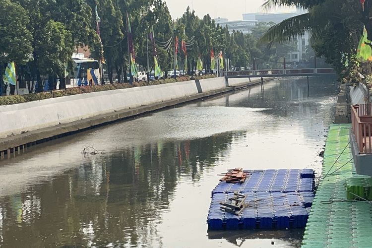 Sungai Depan Pos Bloc dan Pasar Baru Mendadak Bersih, Warga: Setiap Ada Acara Pasti Dibersihin