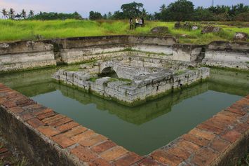 Masa Kejayaan Kerajaan Banten: Perdagangan Internasional, Pusat Islam, dan Simbol Kedaulatan Nusantara