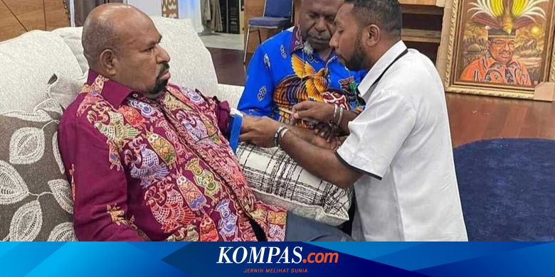 Penjelasan Dokter soal Kesehatan Gubernur Papua Lukas Enembe, Berharap Pencekalan ke Luar Negeri Dibatalkan - Vimarsana News