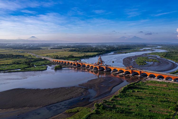 Jembatan Pandansimo, DIY.