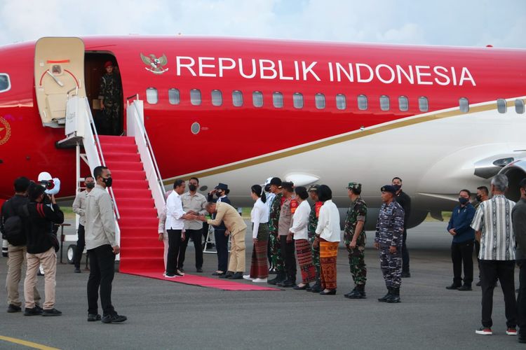 Presiden Jokowi tiba di Labuan Bajo, NTT, Senin (13/3/2023) 