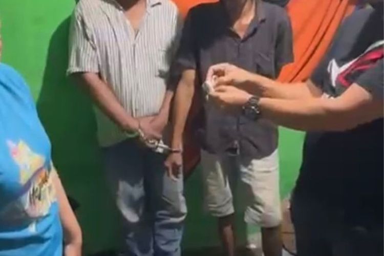 Terang-terangan Edarkan Ganja dan Sabu di Jalan, 2 Pria di Medan Ditangkap