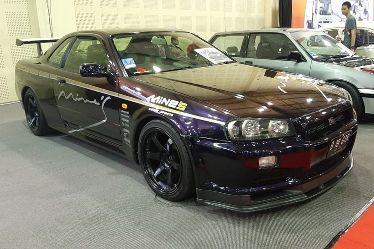 Modifikasi Nissan Skyline GT-R R34 di IMX 2019.