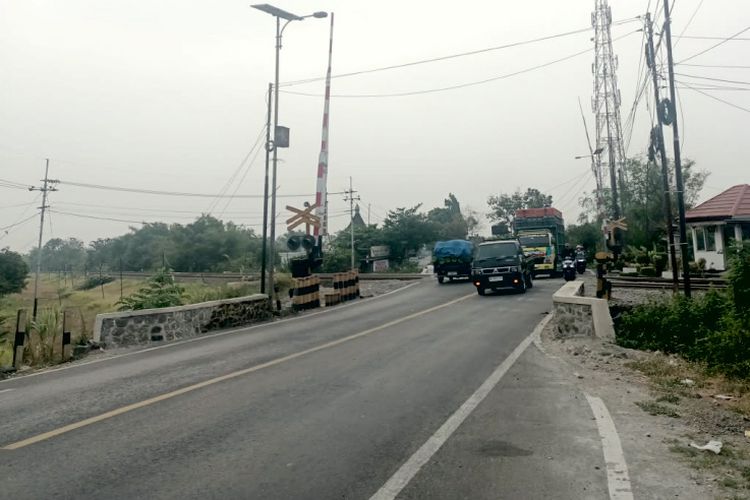 3 Insiden Terjadi di Perlintasan Sebidang, KAI Daop 7: Perjalanan KA Wajib Didahulukan