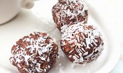 5 Cara Membuat Bola Cokelat Kelapa, Mudah Pakai Biskuit Marie