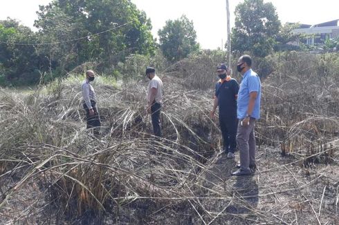 Satu Hektar Lahan Dekat Permukiman Warga Terbakar di Pekanbaru