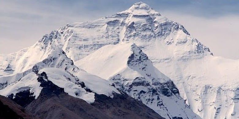 7 Fakta Menarik Gunung Jaya Wijaya Sebagai Gunung Tertinggi di Indonesia! - Vimarsana News