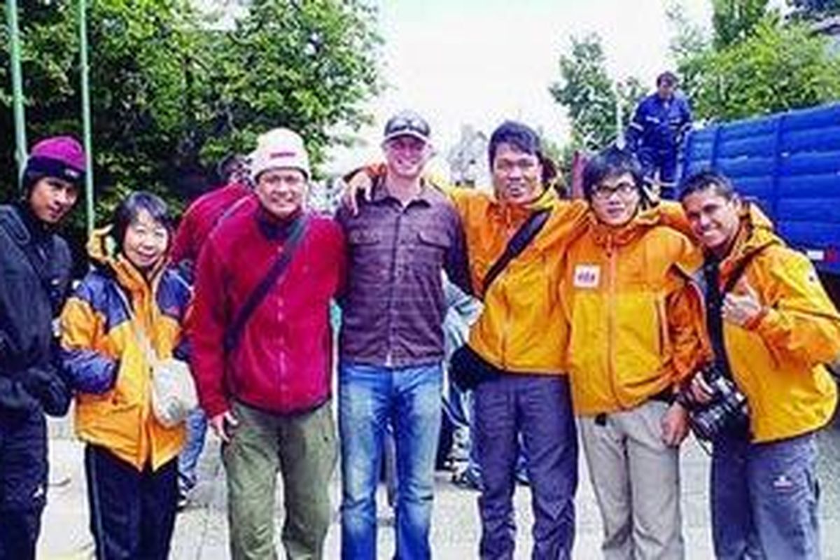 Tim Ekspedisi 7 Summits Mahitala, Unpar. 