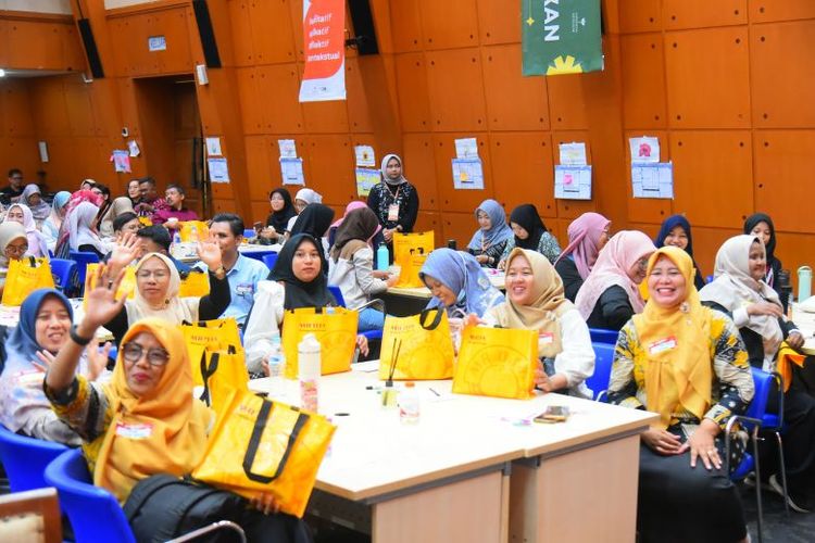 IMstitute memperluas program komunitas pendidikan daerah bernama EcosystIMs ke empat kota, yakni Jakarta, Bandar Lampung, Yogyakarta, dan Malang. Program ini menjadi ruang kolaborasi antarguru di tingkat lokal. 