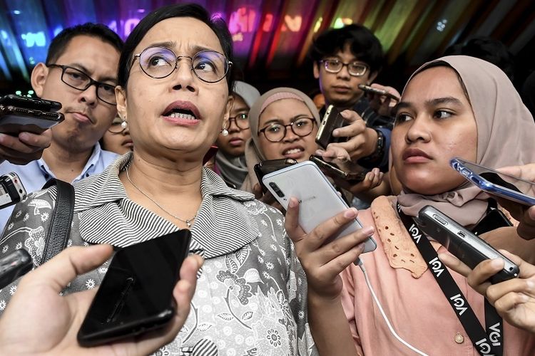 Indonesian Finance Minister Sri Mulyani Indrawati during an interview with journalist. 