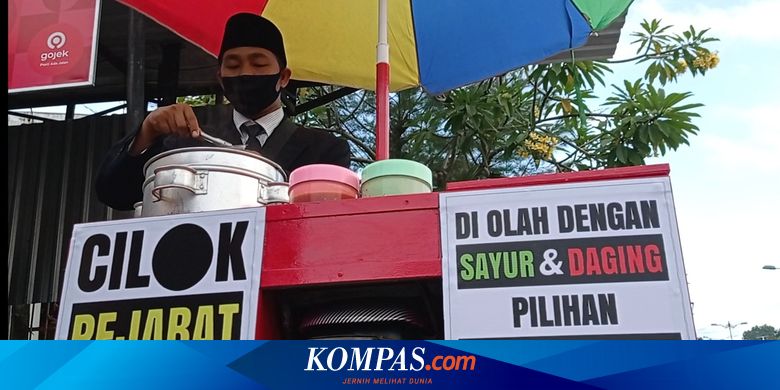 5 Cerita Penjual Makanan dengan Pakaian Menarik, Pakai Kostum Satria Baja Hitam hingga Ironman - Vimarsana News