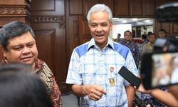 Ganjar Wajibkan Seluruh OPD Jateng Miliki Akun Medsos Terverifikasi