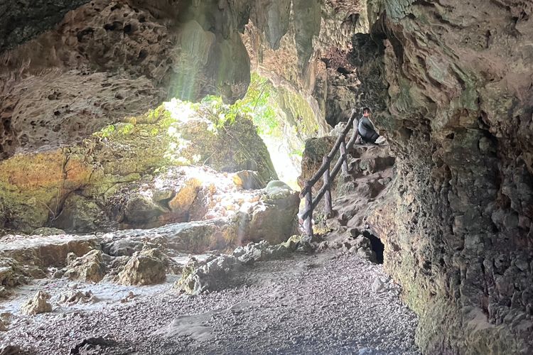 Menelusuri Goa Panggung Pangandaran, Lorong Karst yang Menyimpan Maqam dan Kisah Putra Angkat Nyi Roro Kidul
