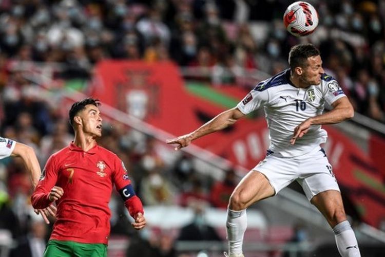 Kapten timnas Portugal, Cristiano Ronaldo, saat melawan Serbia pada lanjutan Kualifikasi Piala Dunia 2022.