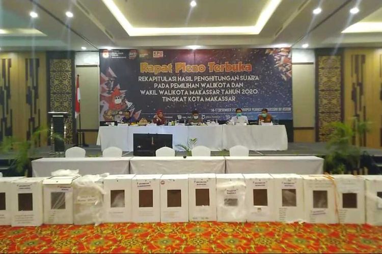 Rapat Pleno KPU Makassar penetapan pemenang Pilkada Makassar 2020 di Hotel Harper, Selasa (15/12/2020) malam.