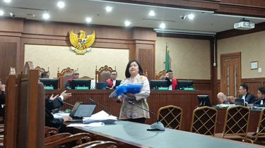 Hakim Sindir Fiona Eks Stafsus Nadiem di Sidang Chromebook, Punya IQ 147 tetapi Banyak Lupa