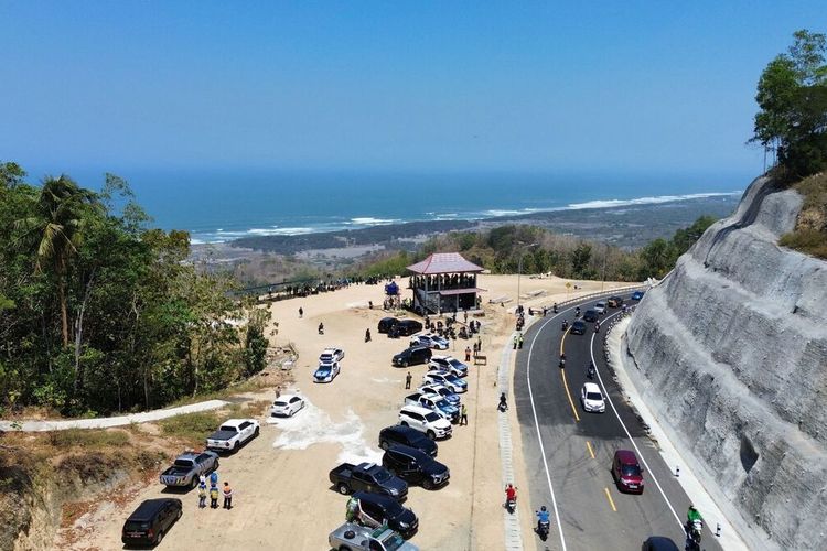 6 Fakta Kelok 23 di Bantul, Jalan Baru dengan Panorama Pantai Selatan