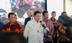 Setelah Hadiri Acara Budaya di Klaten, Menko Airlangga Fokus Dorong Investasi Ekonomi Hijau di Batam