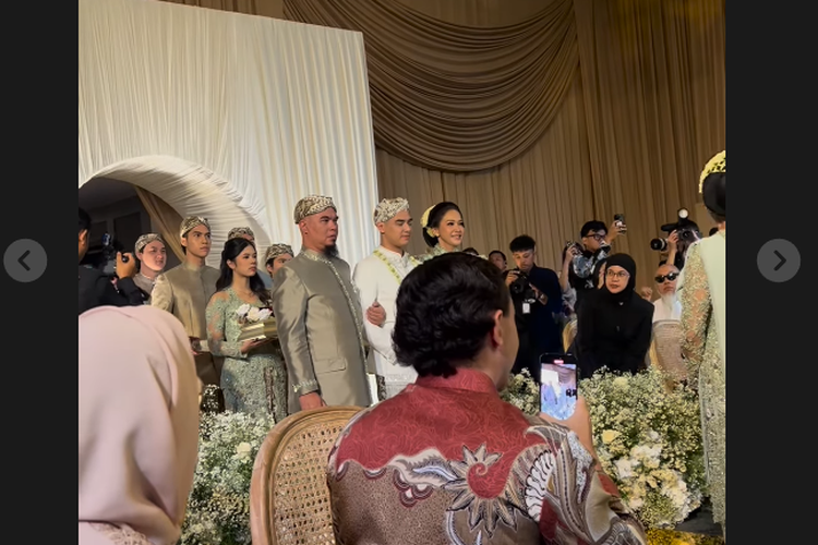 Interaksi Ahmad Dhani dan Maia Estianty di Pernikahan Al Ghazali dan Alyssa Daguise