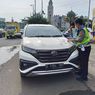 Pakai Pelat Nomor Palsu buat Akali Ganjil Genap, Ini Ancaman Pidananya